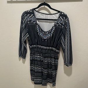 Very cute long sleeve romper! Size s/med